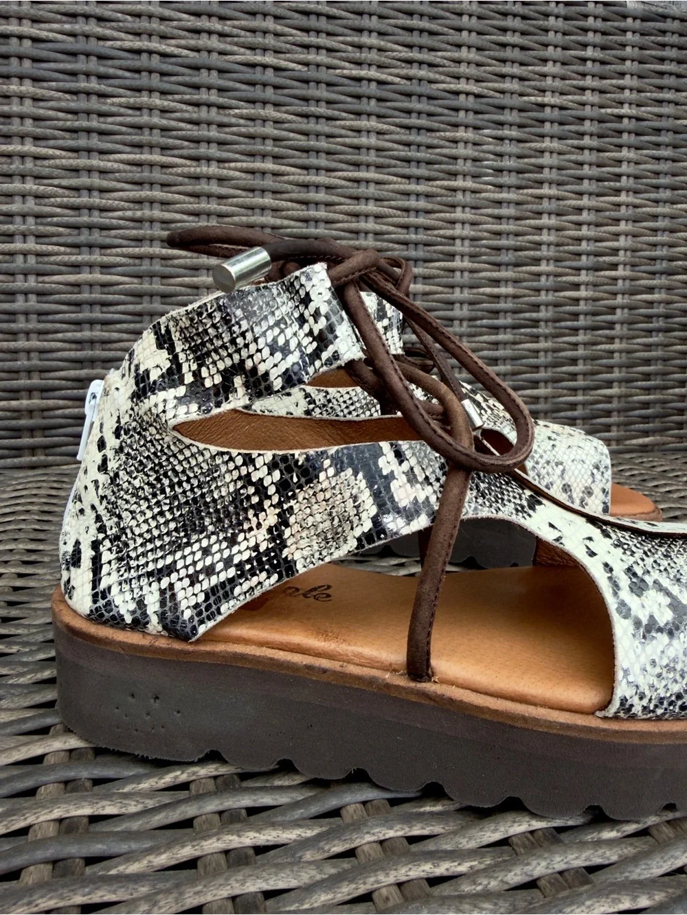 Free People Aubrey Wrap Sandals Snakeskin Platform Lace-Up Women’s EU 38 US 7.5